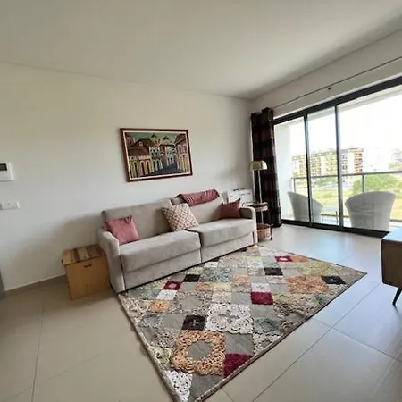 Cavalo Branco Portugal Картейра