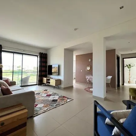 Cavalo Branco Portugal Апартаменты Картейра